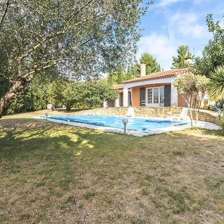Tatil Evi Les Romarins